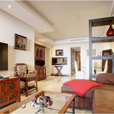 شقة Luxury Beachfront إِستيبونا