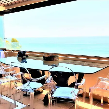 شقة Luxury Beachfront إِستيبونا