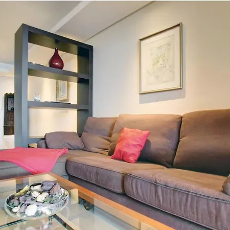 Luxury Beachfront شقة